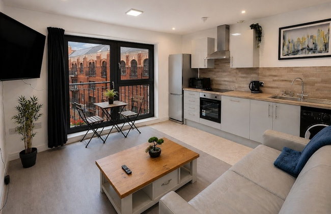 Sidemersey Livings - Relaxing Central Tailored Apartment with Free Parking, French Balcony - Foto 24