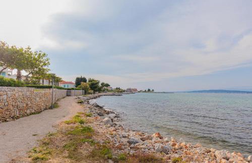 Seafront Villa Adriatica with pool - Photo 50