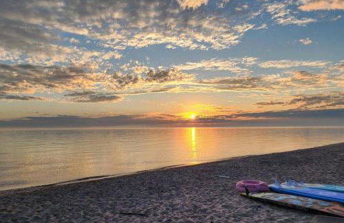 Relax on Lake Michigan at Reagan's Landing - Foto 15