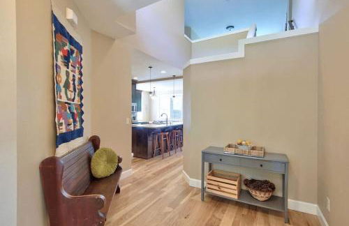 Creekside Hideaway - Wine Country by 3rd St - Foto 7