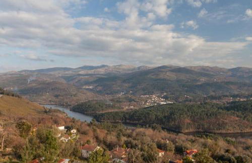 GoToGeres - Casa da Piscina - Casas de Alem - Foto 21