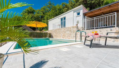 2 Bedroom Amazing Home In Dubravica - Foto 2