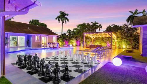 Luxury Villa Serena Heated Pool 15 min to Beach - Foto 2