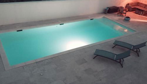 Villa moderne avec piscine - Photo 2