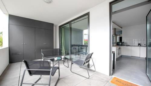 T3 Terrasse + parking - proche Aéroport et MEET - Foto 2