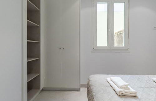 Chic & Comfortable Apartment, Private Terrace - Photo 22