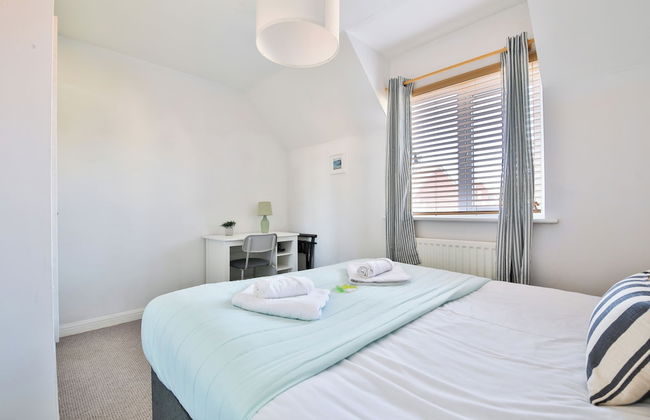 2 Bed House Near Beach with Free Parking - Foto 11