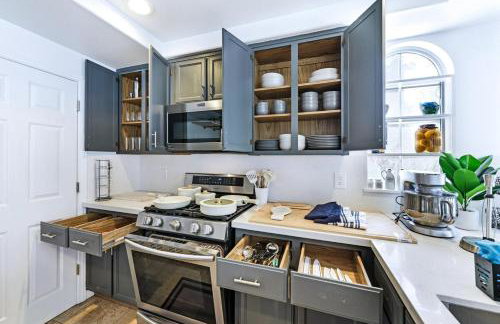 4 BD Spacious, Pool, Extended Stay, Pet Friendly - Foto 8