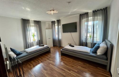 OhPardon! GAILDORF - Monteurwohnung im EG, Einzelbetten, Loggia & Garten - Foto 4