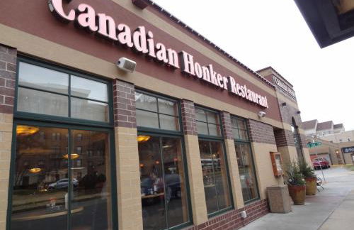 Covered By Faith Rentals -Storybook Home - Foto 22