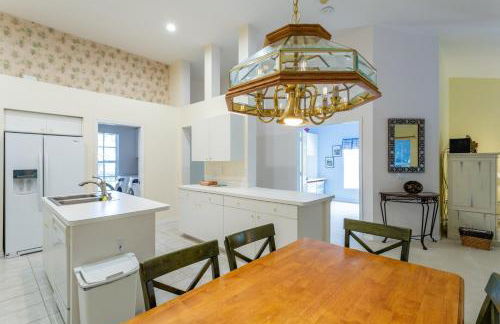 SERENE & ATTRACTIVE 3BR HEATED POOL/SPA HOME - Photo 14