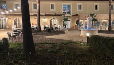 Le cabanon aux volets verts - Photo 2