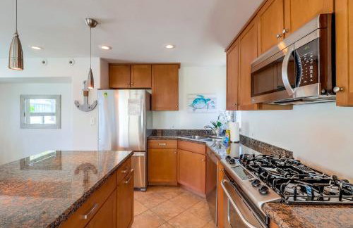 Beach Oasis - Rooftop, Steps2Sand and Water Views - Foto 30