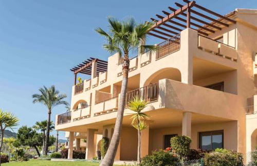 Elegant apartment, stunning views, fully renovated in la Hacienda del Senorio de Cifuentes - Photo 52