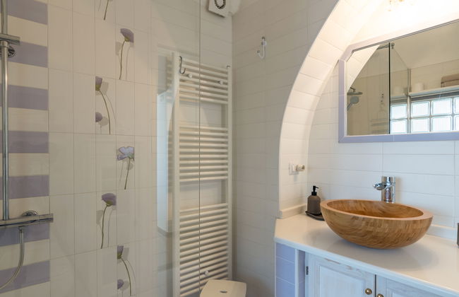 Raineri House - Photo 11