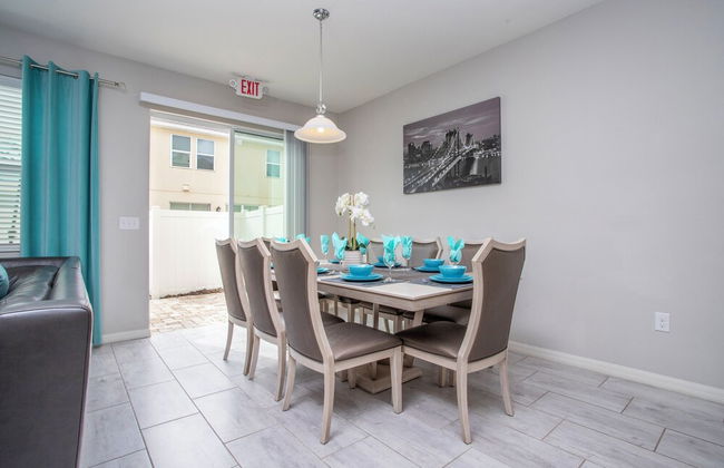 Family Friendly 4 Bedroom Close to Disney in Compass Bay Resort 5108 - Foto 10