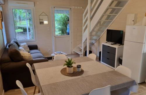 Les Chalets de SAUMUR, Piscine & Parc boisé, 100m du CadreNoir - Foto 72