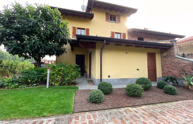 Modern Apartment, Private Garden, 25km From Milan - Photo 16