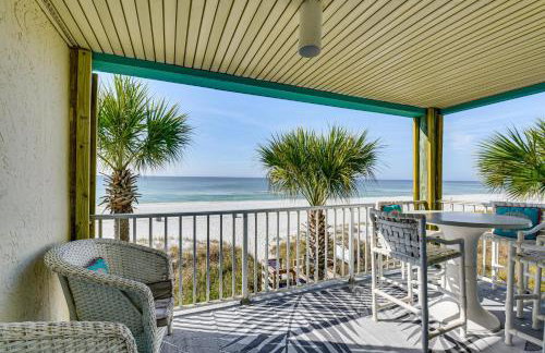 Oceanfront Panama City Beach Condo with Balcony! - Foto 1
