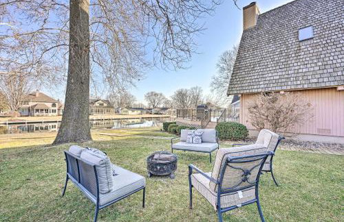 Spacious Syracuse Getaway with Waterfront Deck! - Foto 36