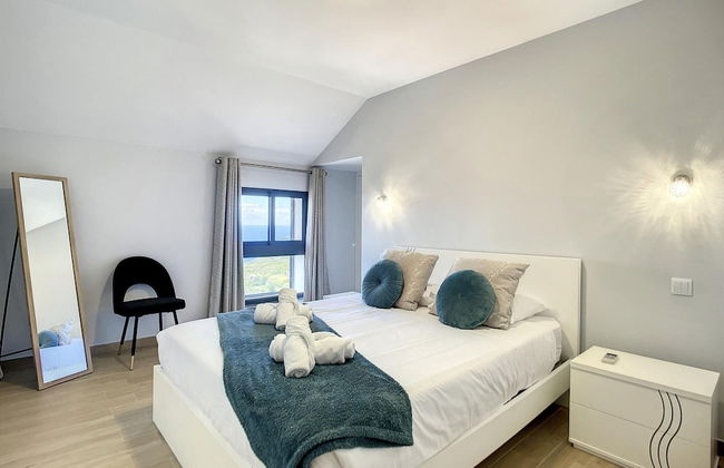 My School I by Atlantic Holiday - Foto 7