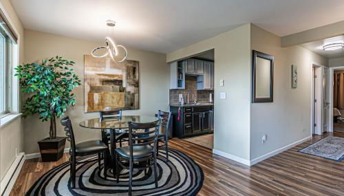 the Terrace, Best Area, WD, 2 baths, 2 Bedrooms, Jacuzzi Bath, Balcony, 925sf - Foto 3