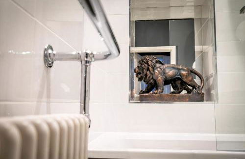 42 is the Answer- Stunning York townhouse appearing on TV Holiday Home Show - Foto 23