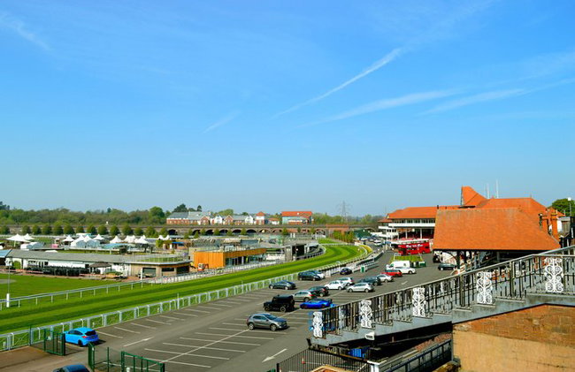 Tour autoguidato di Chester tra leggende e strati - Foto 8