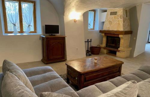 Gîte de 4 ou 5 personnes le Chatus - Photo 13