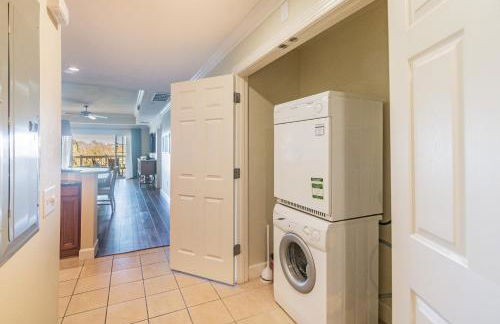 A DISNEY REUNION! Spacious And Spectacular, 5 Heated Pools, Sleeps 8, Overlooking Acres Of Views, LOW Rates! - Foto 87