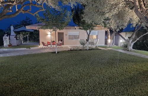 Olive TreeHouse - Foto 40