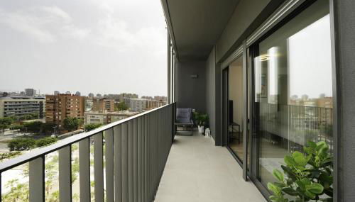 Sunsets and the pool in Barcelona - Foto 5