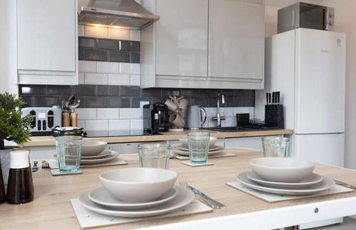 2 Bed City Centre Flat Sleeps 6 - Foto 12