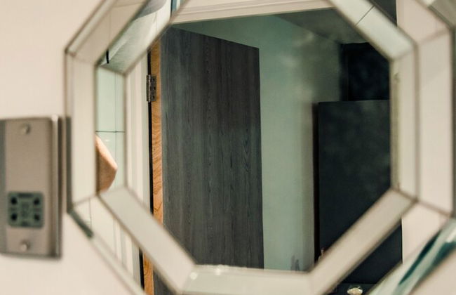 Bv Cosy Basement Apartment At Conditioning House - Photo 77