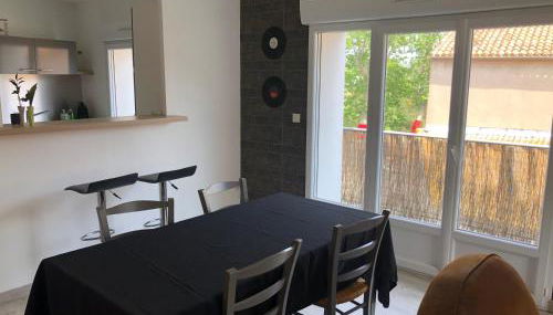 Bel appartement proche chateau Laurens - Foto 2