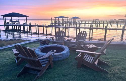 Relax,Fish,Grill,Chill! Pup,Kid Friendly Riverfront Paradise! Amenities,Gameroom - Foto 32