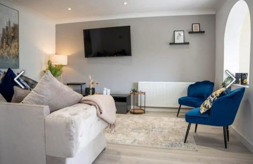 Flamingo Short Lets 4 Bed 4 Bath House Neath Hill - Foto 17