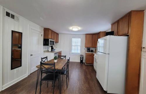 Exquisite 4Bedroom Home-sleep 14 - Foto 42