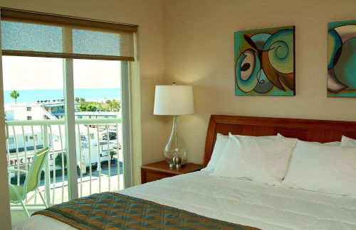 Crystal Palms Beach Resort - Photo 48