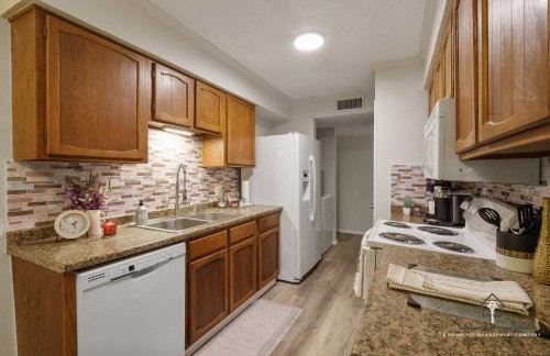 AT&T, Globe Life, Six Flags - Updated Comfy Home - Foto 18