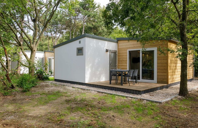 Chalet in Kijkduin With Sauna & Comfort - Photo 1