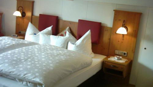 Haus Christl Reit im Winkl, Kostenloser Parkplatz, Spülmaschine, 5 Minuten zum Ortszentrum, ruhige Lage, Wlan - Foto 2