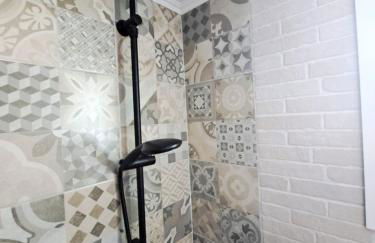 Stylish City Center Apartment - Foto 72