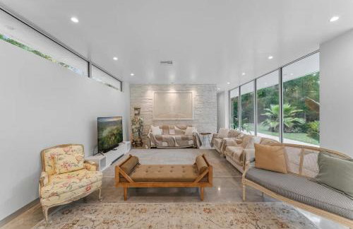 Floral City Oasis - Pool, BBQ Area & Forest View - Foto 24