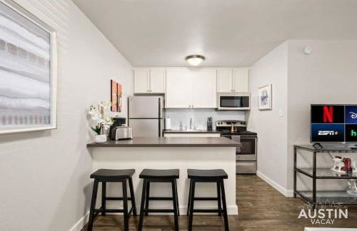 Walk To Zilker King Bed Pool Free Parking - Foto 9