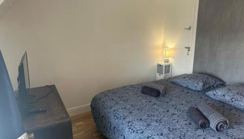 Belle maison au calme - accès GR34 - Photo 3