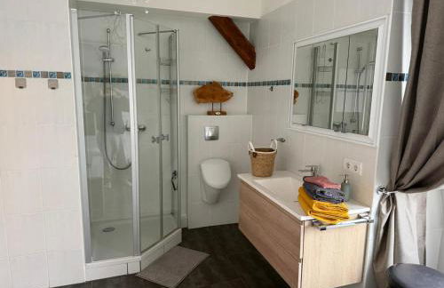 Premium Apartment Am Steiger 2 Großzügiger Luxus mit Kamin und SpaBad am Steigerwald - Foto 8