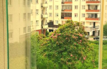 Apartament Przy Metrze i Przy Lesie - Foto 13