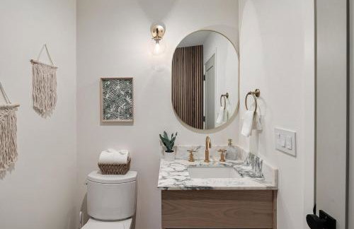 Studio City Stunning House with 5 bedrooms, Pool, Jacuzzi, Fire-pit, Guest House - Foto 34