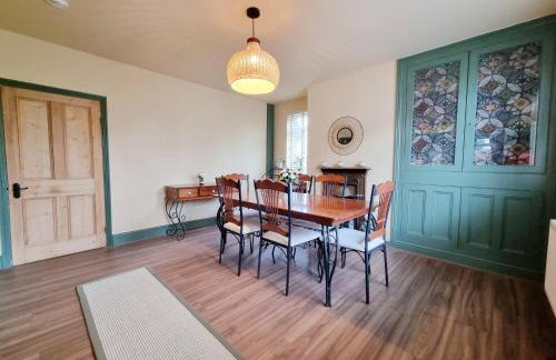 Charming 3-Bed Home in Quaint Lincolnshire Village - Photo 11